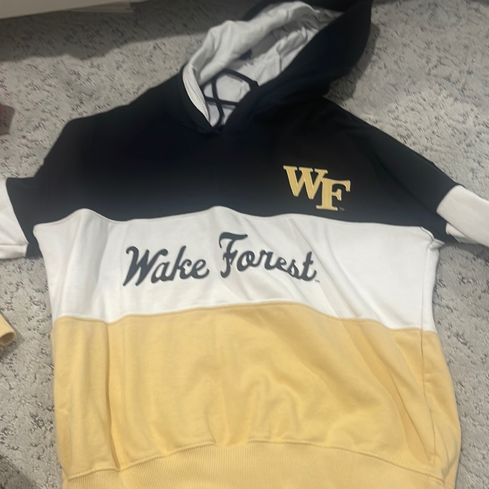 Wake forest sweatshirt